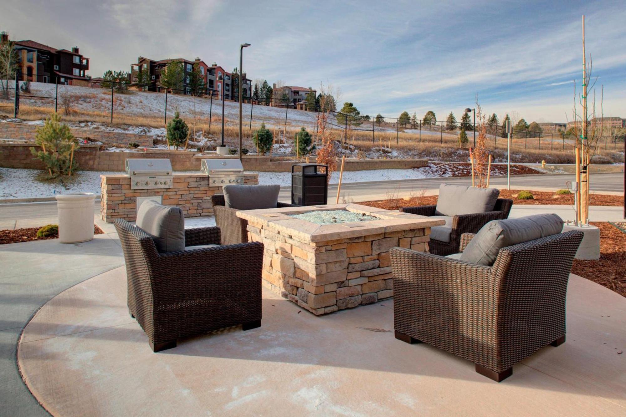Fairfield Inn & Suites By Marriott Boulder Broomfield/Interlocken Екстериор снимка