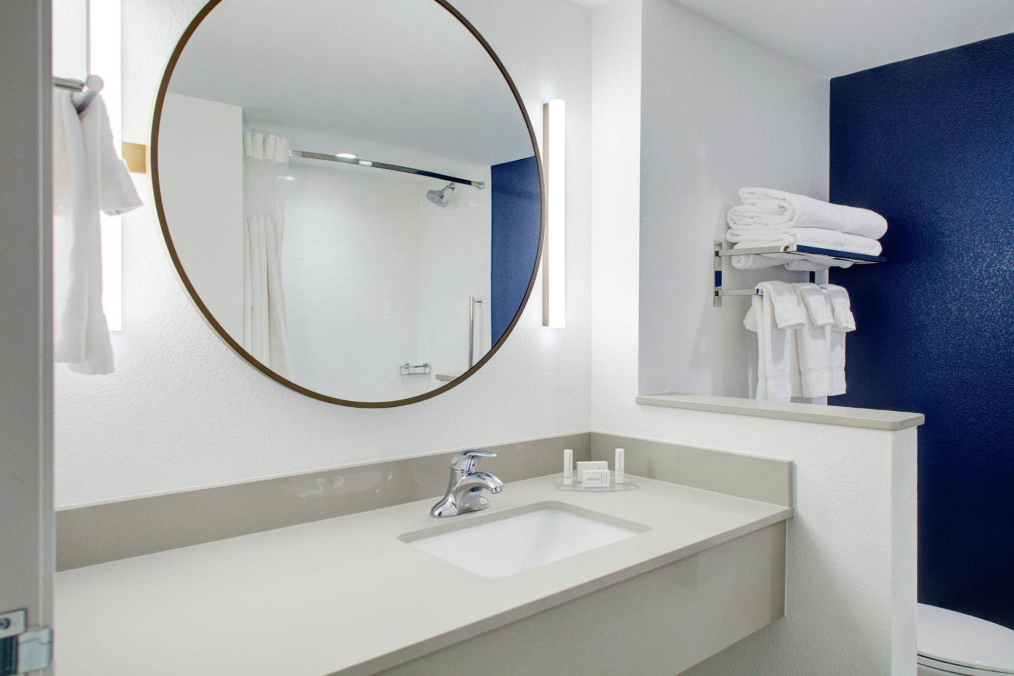 Fairfield Inn & Suites By Marriott Boulder Broomfield/Interlocken Екстериор снимка